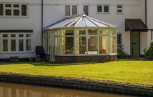 Rumbow Cottages conservatory leads